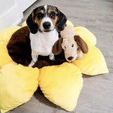 Custom Logo Portable Yellow Plush Sunflower Shape Pet Mat